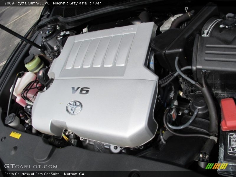 Magnetic Gray Metallic / Ash 2009 Toyota Camry SE V6