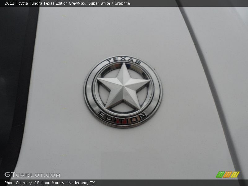 Super White / Graphite 2012 Toyota Tundra Texas Edition CrewMax