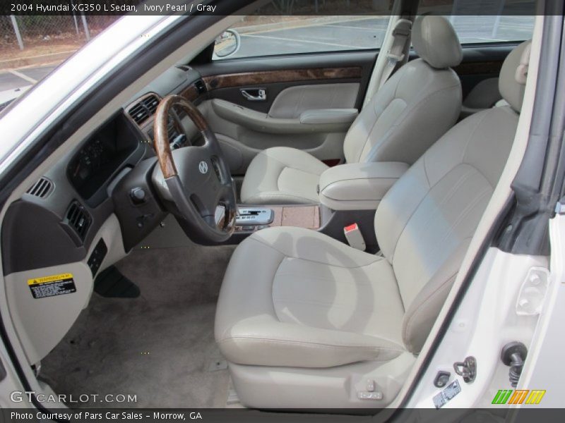 Ivory Pearl / Gray 2004 Hyundai XG350 L Sedan