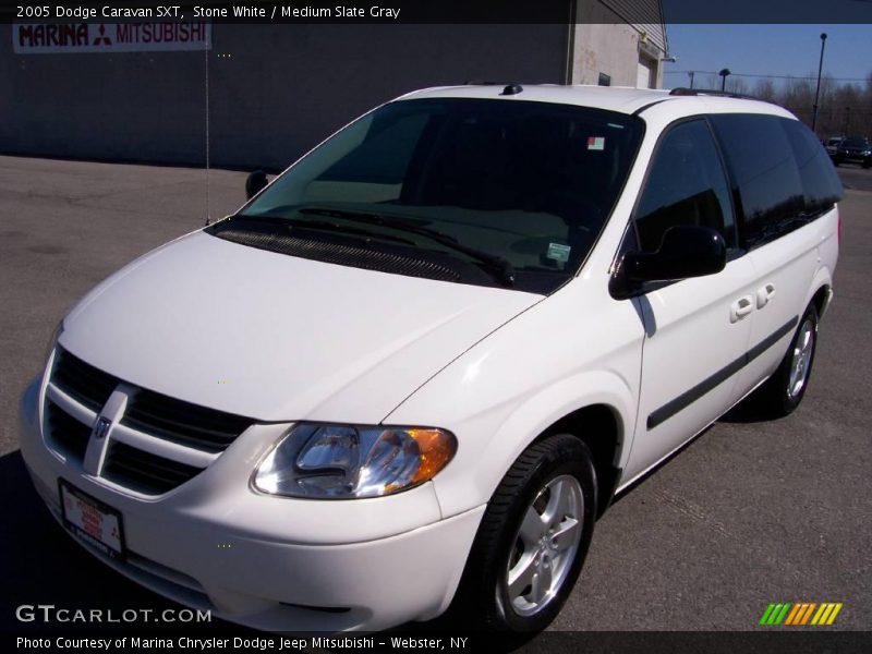 Stone White / Medium Slate Gray 2005 Dodge Caravan SXT