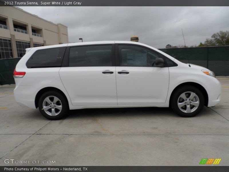 Super White / Light Gray 2012 Toyota Sienna