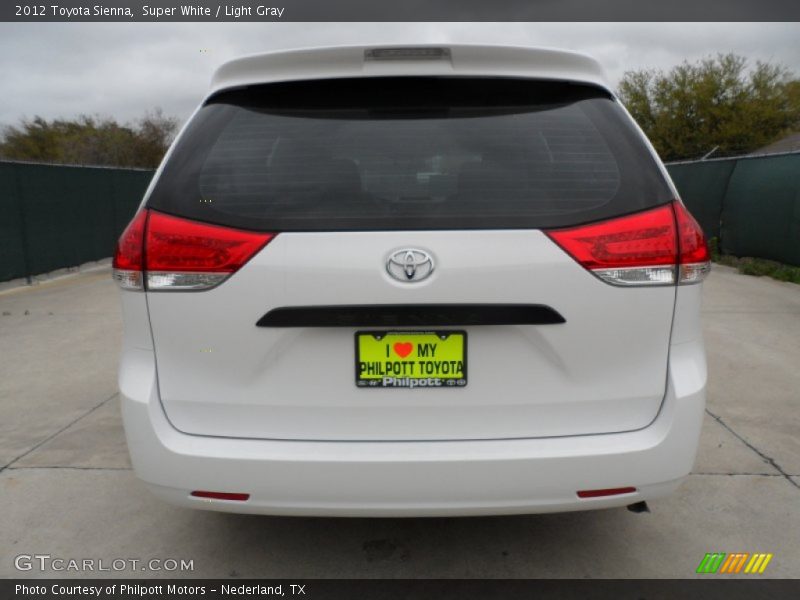 Super White / Light Gray 2012 Toyota Sienna