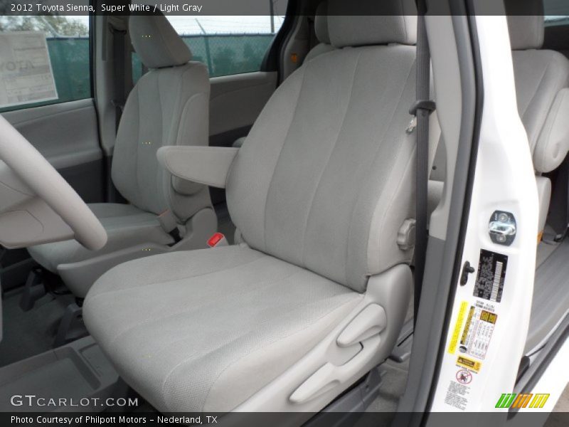 Front Seat of 2012 Sienna 