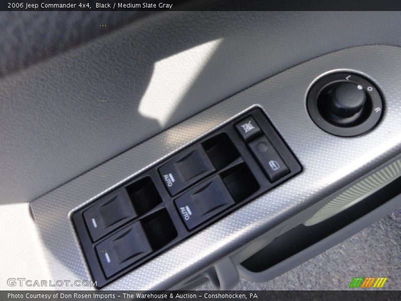 Black / Medium Slate Gray 2006 Jeep Commander 4x4