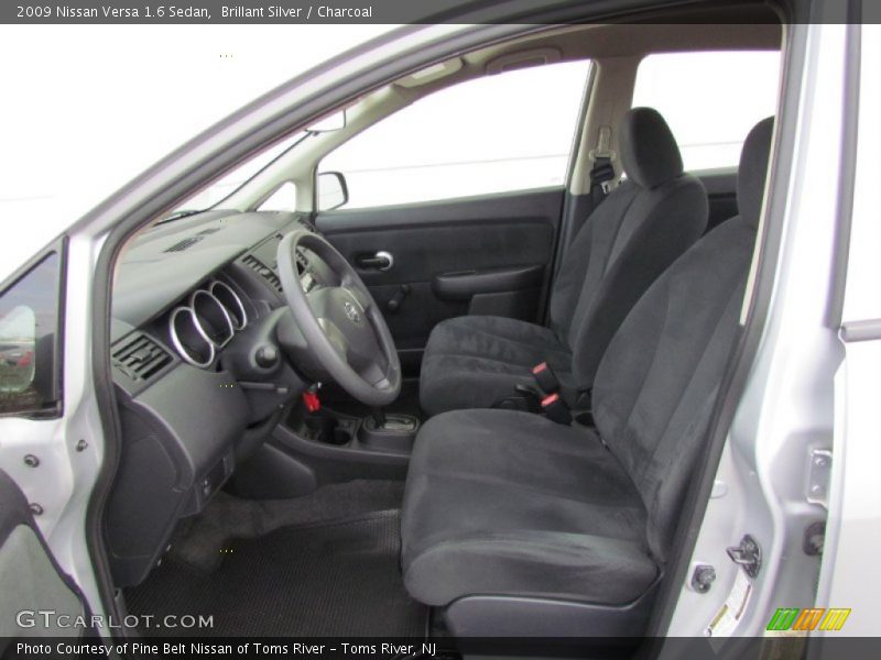 Brillant Silver / Charcoal 2009 Nissan Versa 1.6 Sedan