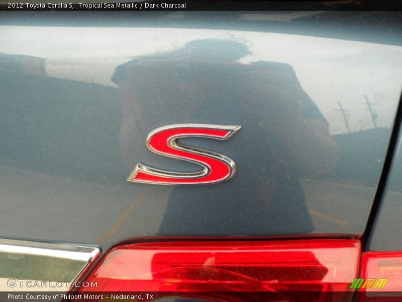  2012 Corolla S Logo