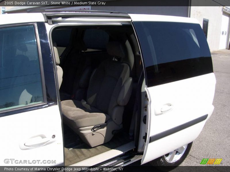 Stone White / Medium Slate Gray 2005 Dodge Caravan SXT