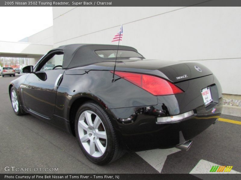Super Black / Charcoal 2005 Nissan 350Z Touring Roadster
