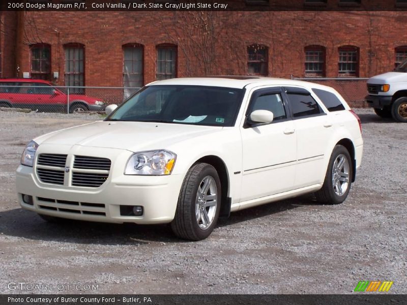 Cool Vanilla / Dark Slate Gray/Light Slate Gray 2006 Dodge Magnum R/T