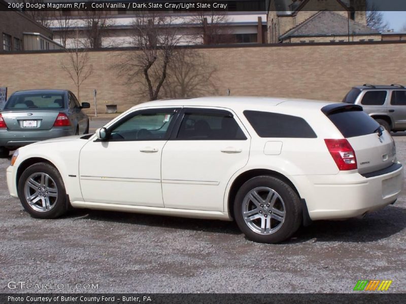 Cool Vanilla / Dark Slate Gray/Light Slate Gray 2006 Dodge Magnum R/T