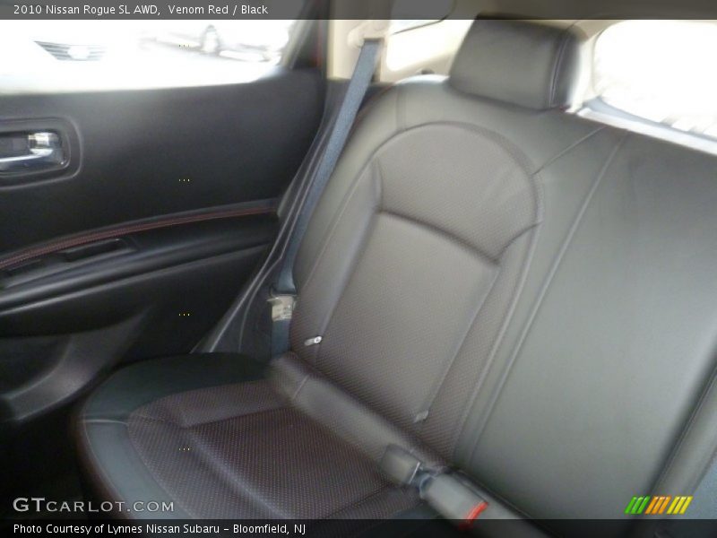 Venom Red / Black 2010 Nissan Rogue SL AWD