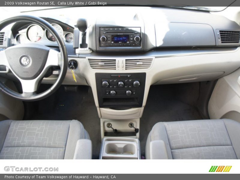 Calla Lilly White / Gobi Beige 2009 Volkswagen Routan SE