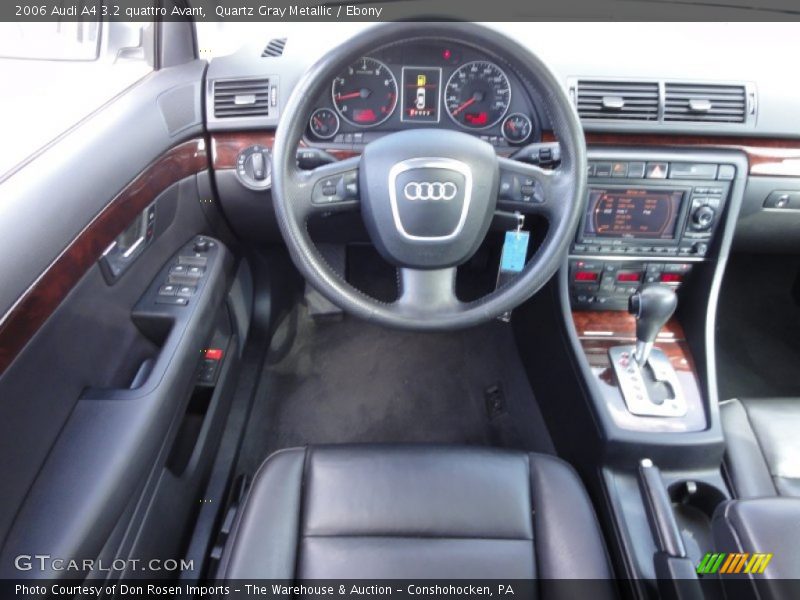 Dashboard of 2006 A4 3.2 quattro Avant