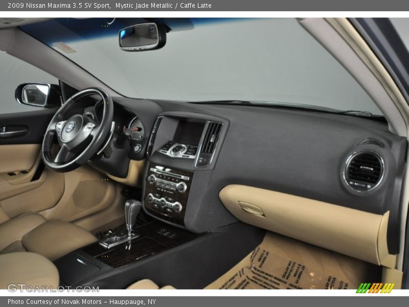Mystic Jade Metallic / Caffe Latte 2009 Nissan Maxima 3.5 SV Sport