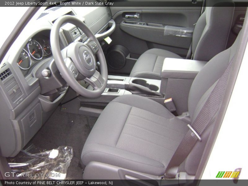 Bright White / Dark Slate Gray 2012 Jeep Liberty Sport 4x4