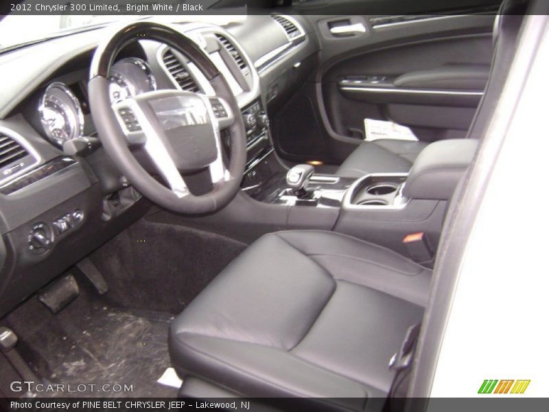 Bright White / Black 2012 Chrysler 300 Limited