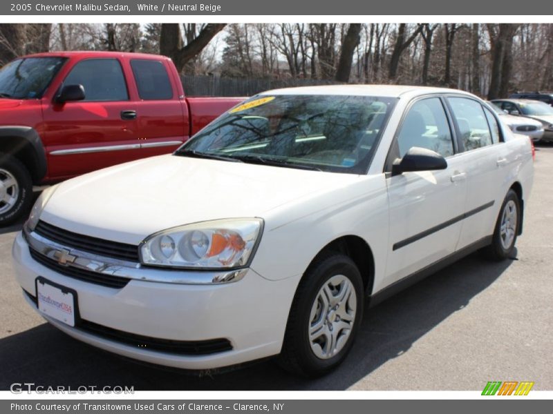 White / Neutral Beige 2005 Chevrolet Malibu Sedan