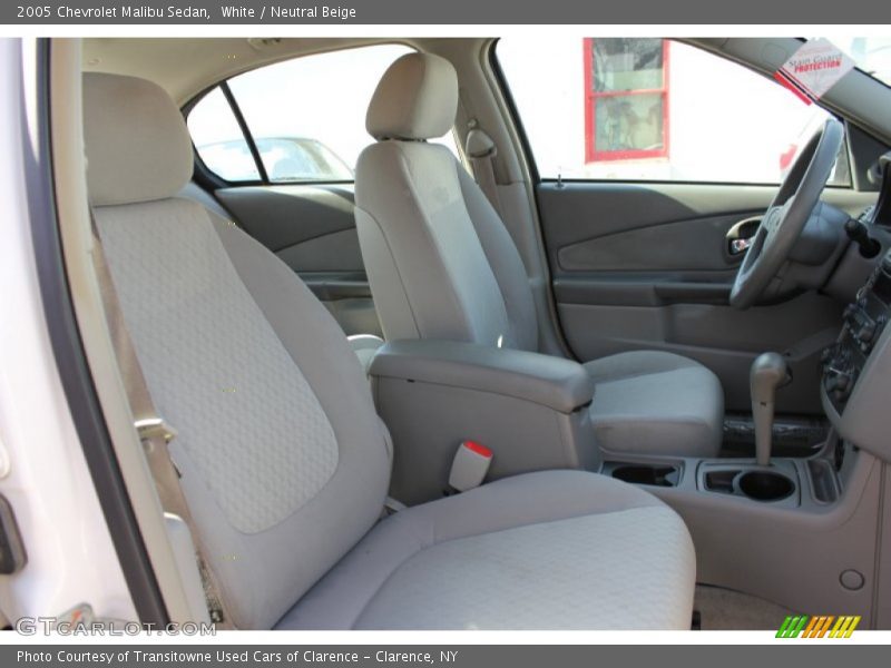 White / Neutral Beige 2005 Chevrolet Malibu Sedan