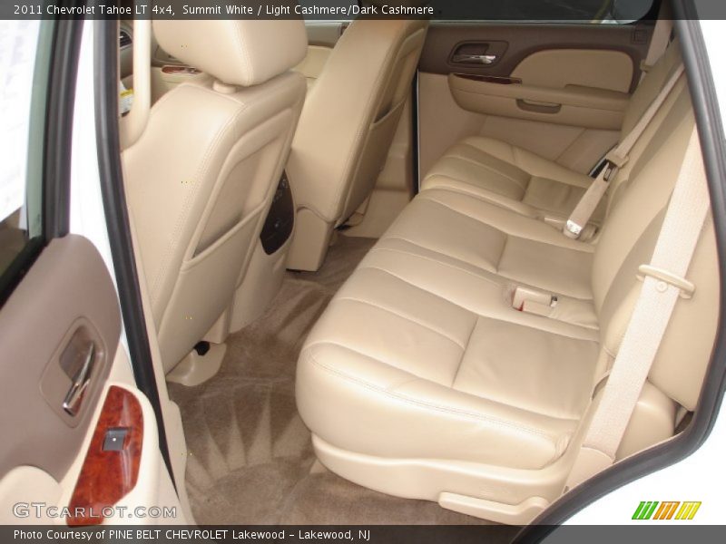 Summit White / Light Cashmere/Dark Cashmere 2011 Chevrolet Tahoe LT 4x4