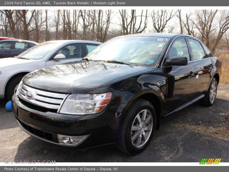 Tuxedo Black Metallic / Medium Light Stone 2009 Ford Taurus SEL AWD