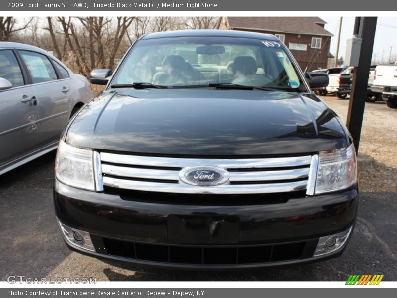 Tuxedo Black Metallic / Medium Light Stone 2009 Ford Taurus SEL AWD