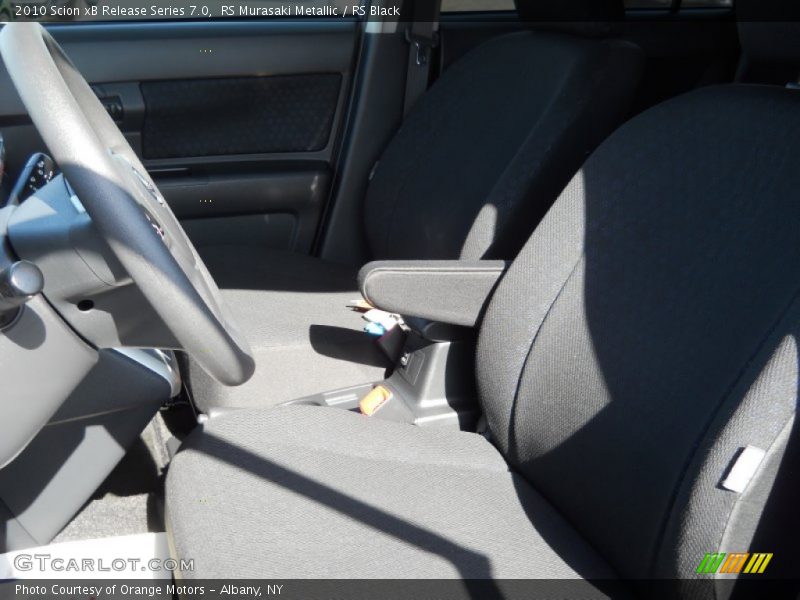 RS Murasaki Metallic / RS Black 2010 Scion xB Release Series 7.0