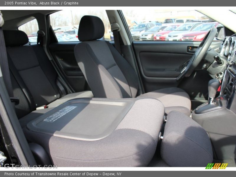 Abyss Black / Graphite 2005 Pontiac Vibe