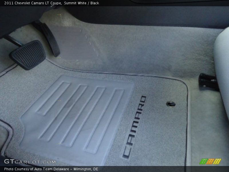 Summit White / Black 2011 Chevrolet Camaro LT Coupe
