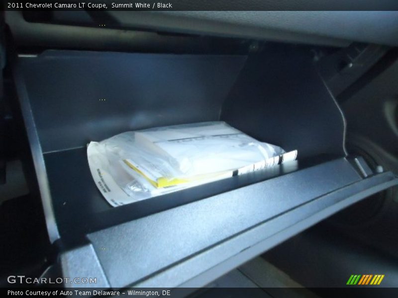 Summit White / Black 2011 Chevrolet Camaro LT Coupe