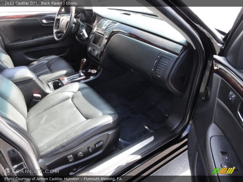 Black Raven / Ebony 2011 Cadillac DTS
