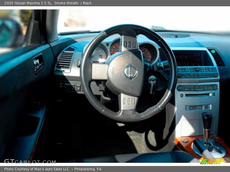 Smoke Metallic / Black 2005 Nissan Maxima 3.5 SL