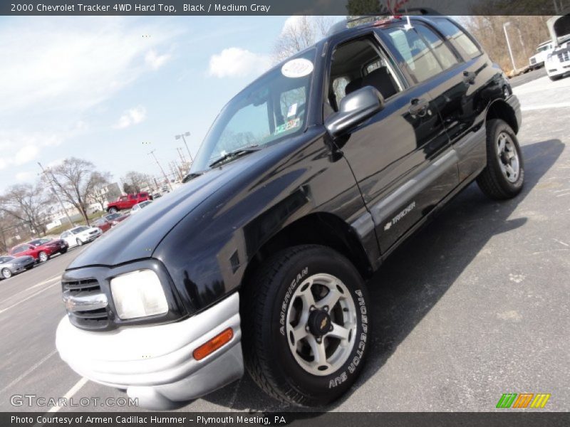 Black / Medium Gray 2000 Chevrolet Tracker 4WD Hard Top