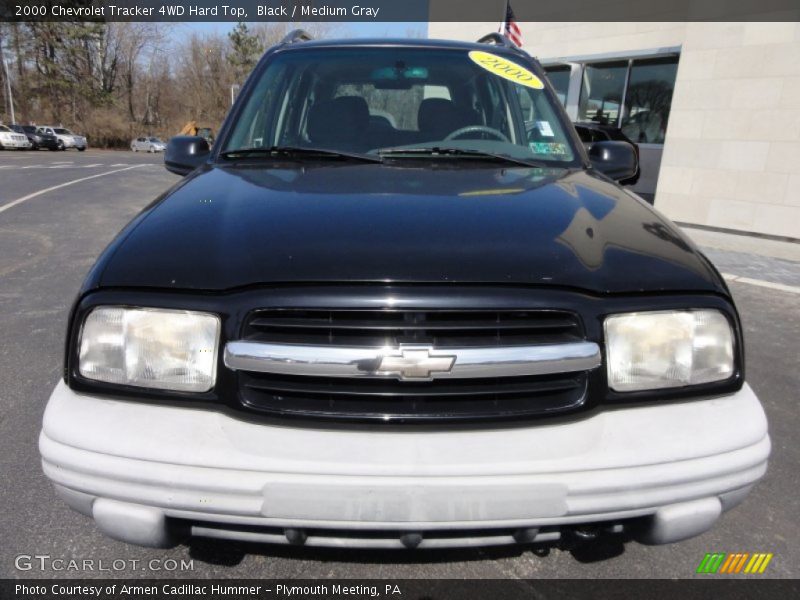 Black / Medium Gray 2000 Chevrolet Tracker 4WD Hard Top