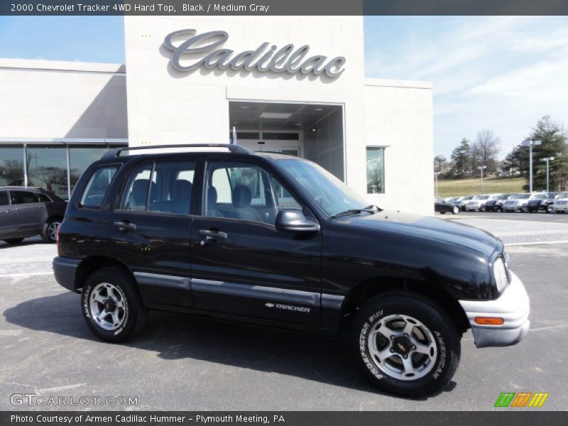 Black / Medium Gray 2000 Chevrolet Tracker 4WD Hard Top