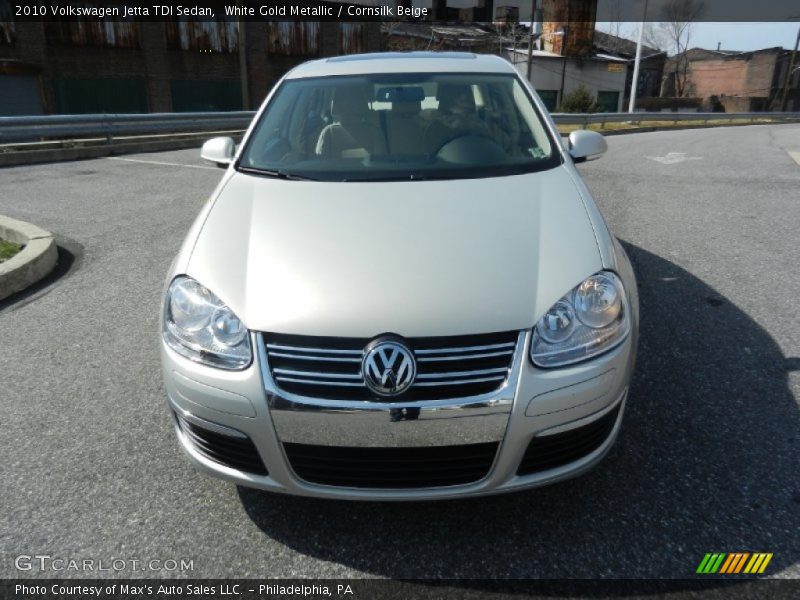 White Gold Metallic / Cornsilk Beige 2010 Volkswagen Jetta TDI Sedan