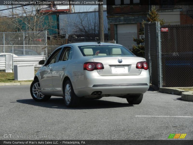 White Gold Metallic / Cornsilk Beige 2010 Volkswagen Jetta TDI Sedan