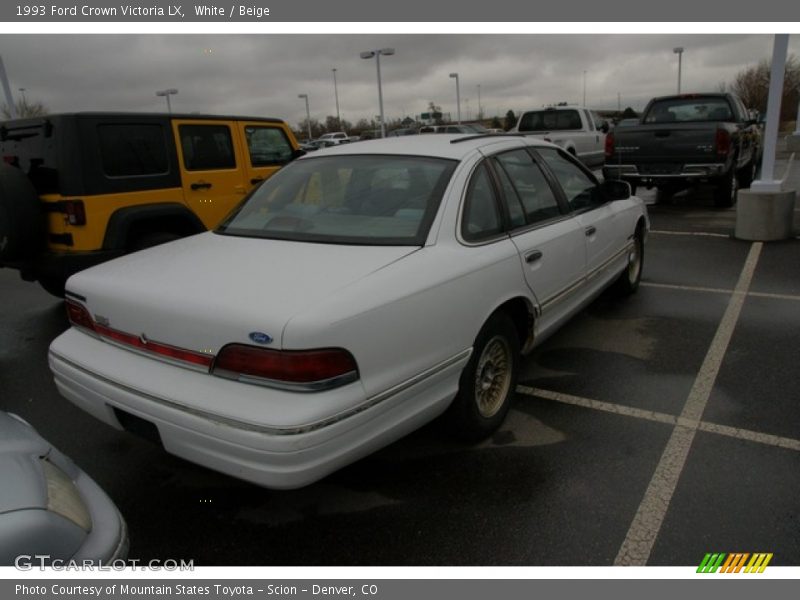 White / Beige 1993 Ford Crown Victoria LX