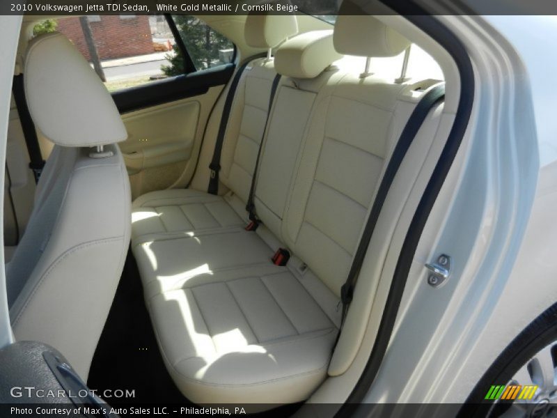 White Gold Metallic / Cornsilk Beige 2010 Volkswagen Jetta TDI Sedan