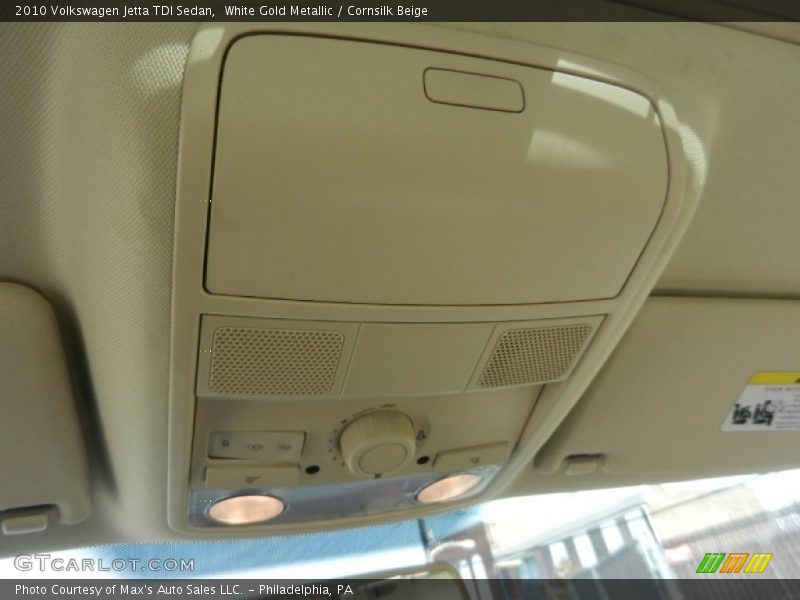 White Gold Metallic / Cornsilk Beige 2010 Volkswagen Jetta TDI Sedan