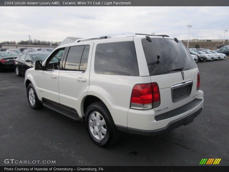 Ceramic White Tri Coat / Light Parchment 2004 Lincoln Aviator Luxury AWD