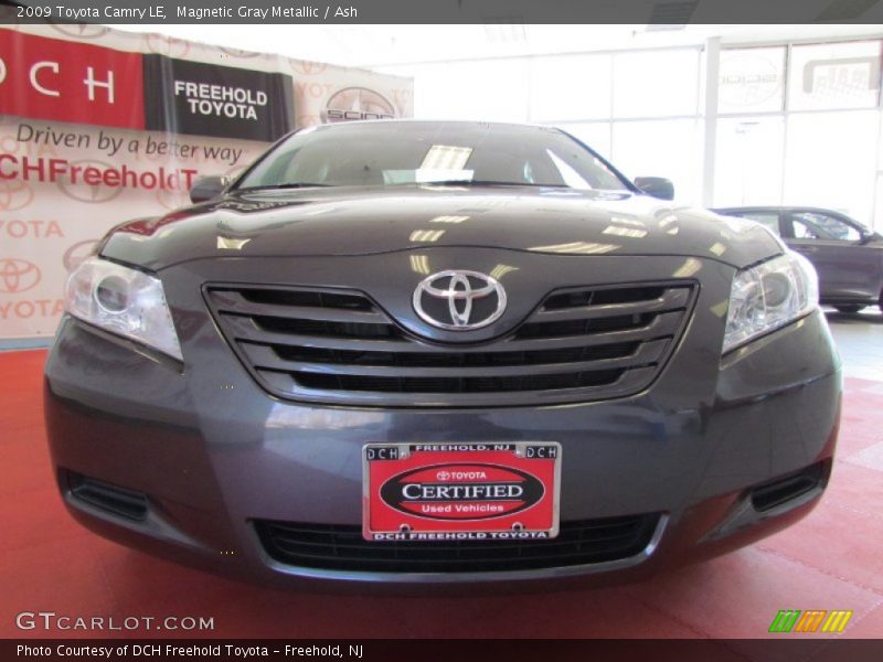 Magnetic Gray Metallic / Ash 2009 Toyota Camry LE