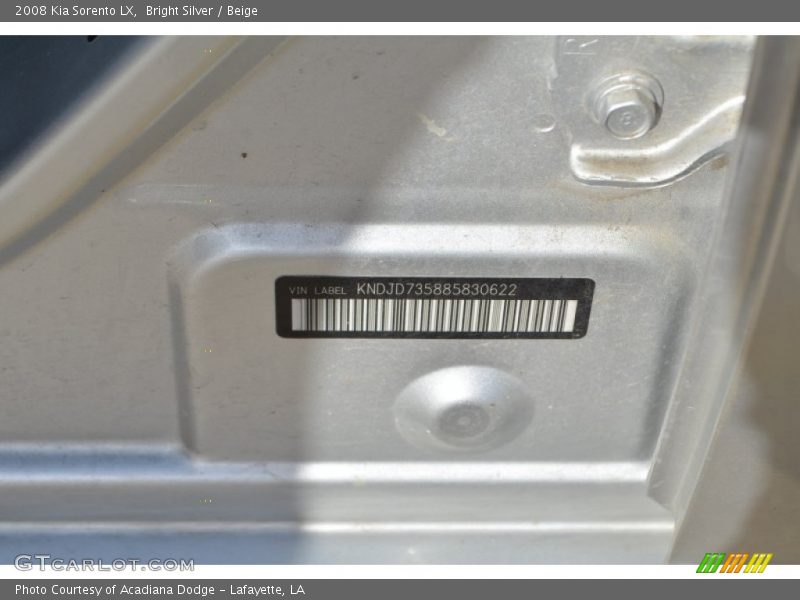 Bright Silver / Beige 2008 Kia Sorento LX