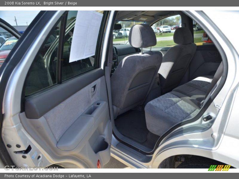 Bright Silver / Beige 2008 Kia Sorento LX