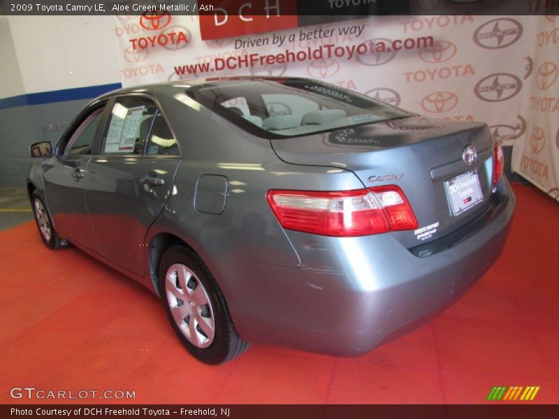 Aloe Green Metallic / Ash 2009 Toyota Camry LE