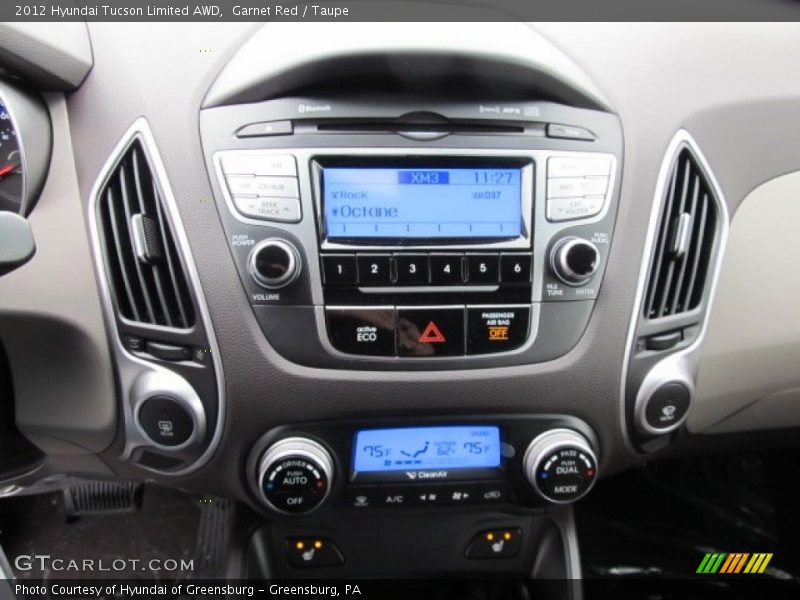 Controls of 2012 Tucson Limited AWD