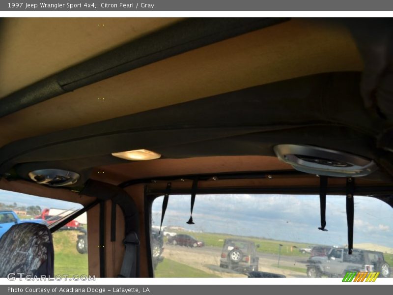 Citron Pearl / Gray 1997 Jeep Wrangler Sport 4x4