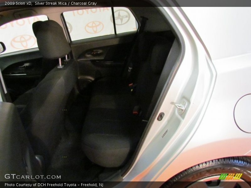 Silver Streak Mica / Charcoal Gray 2009 Scion xD