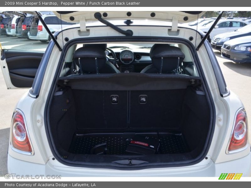Pepper White / Punch Carbon Black Leather 2009 Mini Cooper S Hardtop