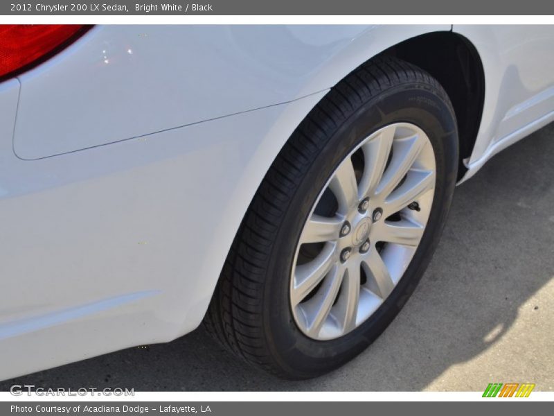 Bright White / Black 2012 Chrysler 200 LX Sedan