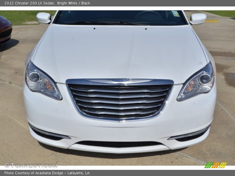 Bright White / Black 2012 Chrysler 200 LX Sedan